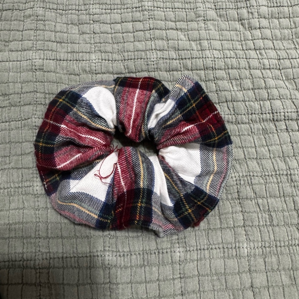 Abercrombie Plaid Scrunchie